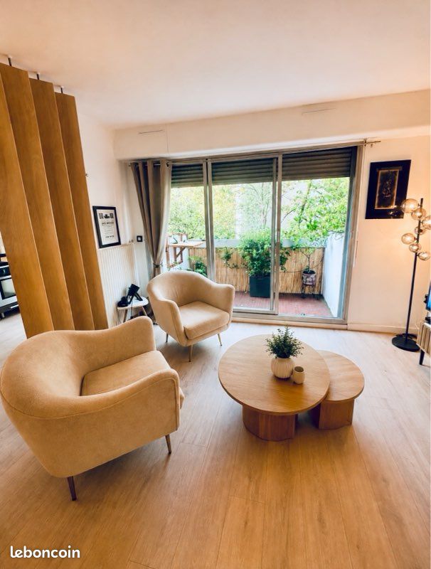 Appartement 2 pièces 44 m² · à Sèvres · 44 m² · 210 €/mois