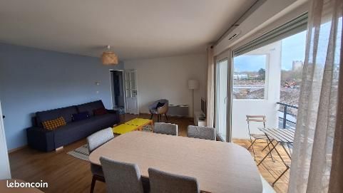 Appartement 2 pièces 58 m² · à Croix · 58 m² · 990 €/mois