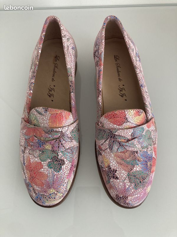 Mocassins – Cuir effet mosaïque – Les souliers de Jy Jy – Neuves – 49 euros (image 1)