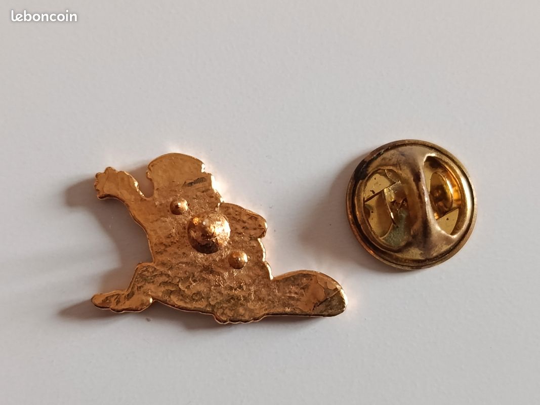 Pin's publicitaire vintage rare, collection rétro de qualité