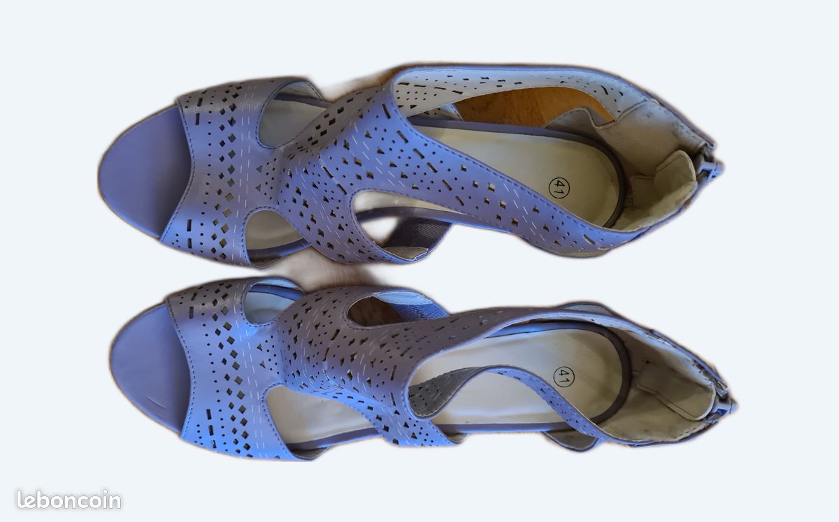 Souliers bleus (image 1)