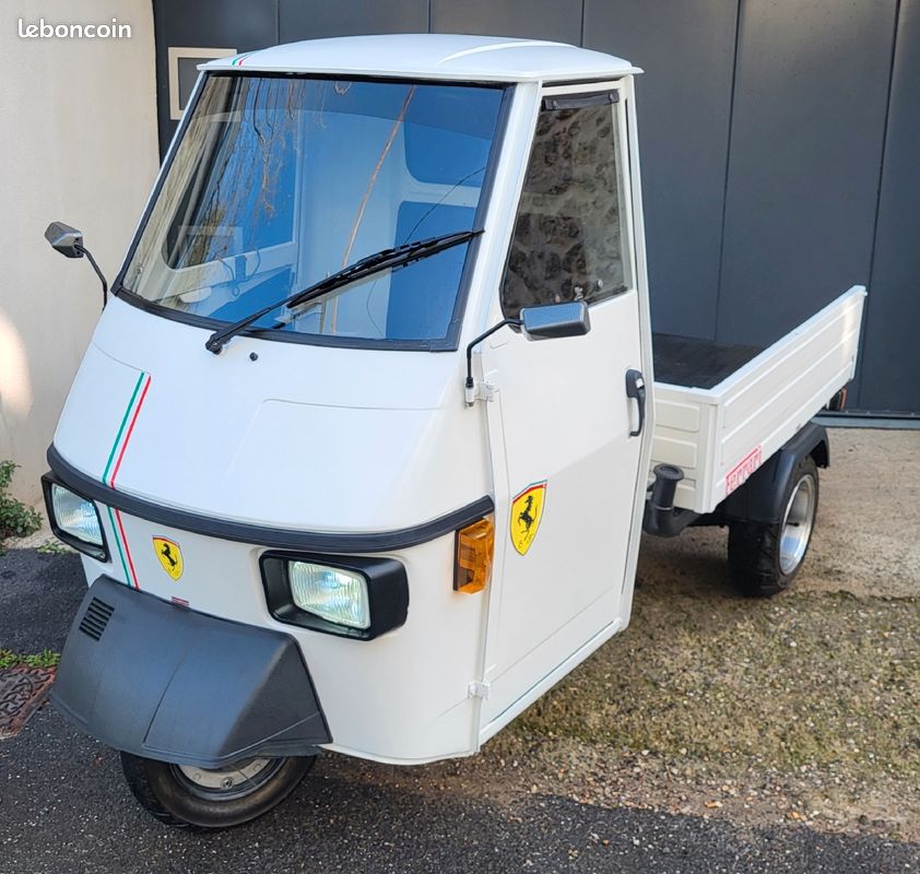 Piaggio Apecar Piaggio Ape Tm 50 Three Wheeler Piaggio Ape 50