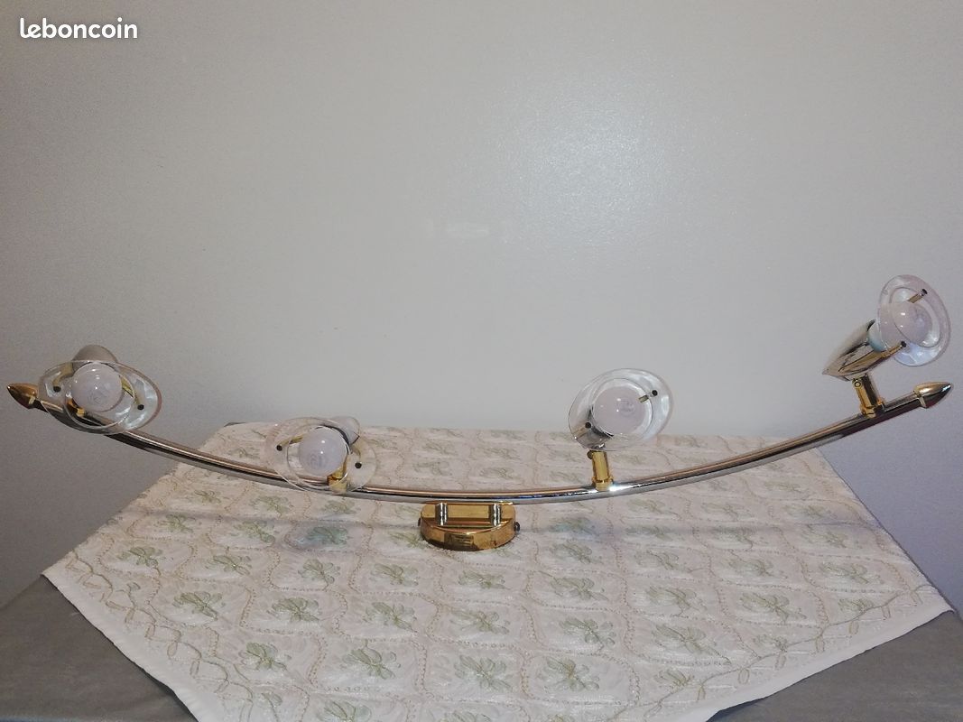 Lustre (image 2)