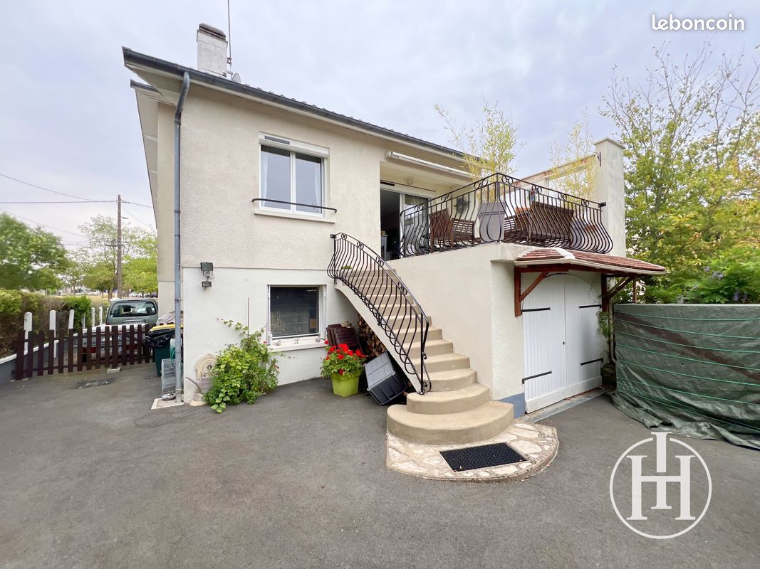 Maison 7 pièces 151 m² · à Bourges · 151 m² · 199 000 €