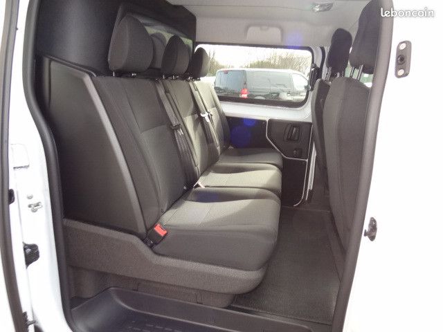 Citroen JUMPY FG XL 2.2 DIESEL 180CH CABINE APPROFONDIE FIXE PACK PREMIUM CONNECT AUTOMATIQUE (image 13)