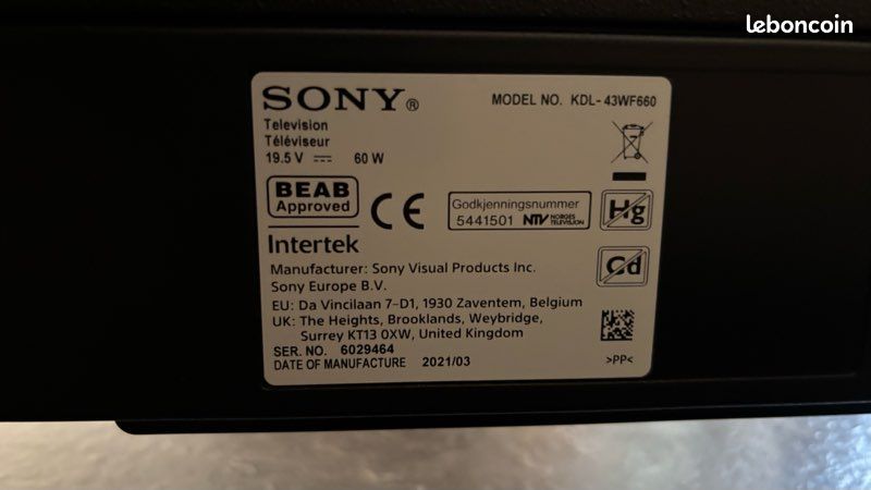 Sony smart tv 43´ très bon état téléviseur (image 3)