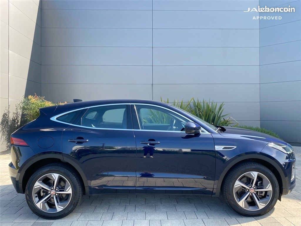 Jaguar E-PACE P-300E CH PHEV AWD BVA R-Dynamic SE (image 6)