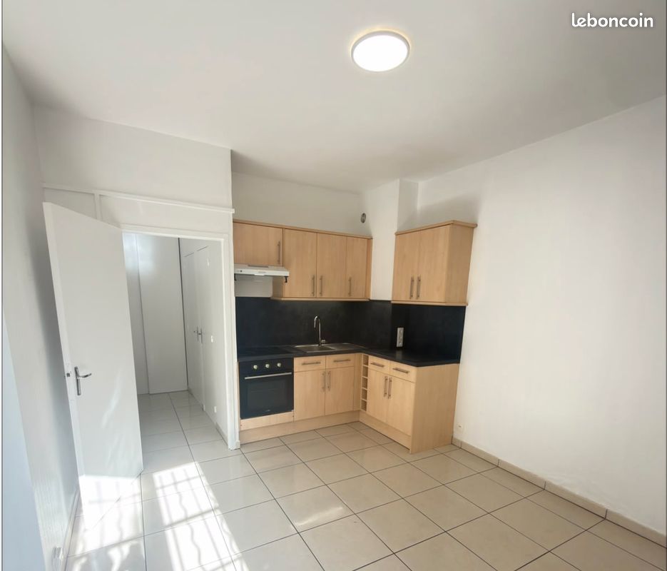 Appartement 2 pièces 33 m² · à Mantes-la-Jolie · 33 m² · 750 €/mois