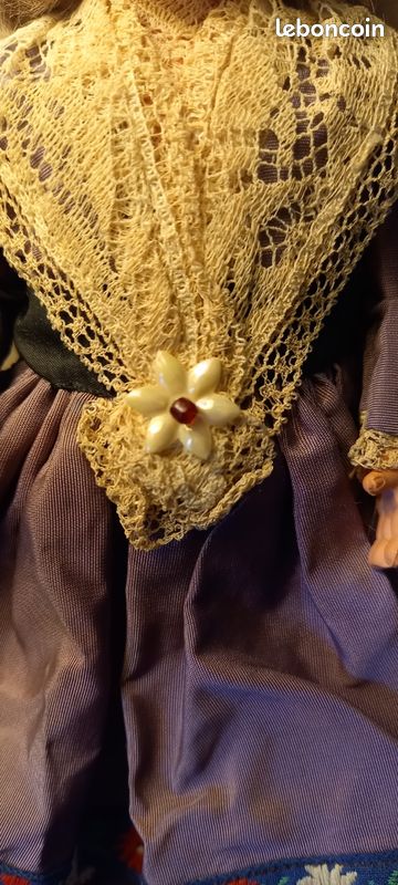 GRANDE POUPÉE PETITCOLLIN ANCIENNE EN CELLULOÏD COSTUME LIMOUSIN ANNÉES50 / 28CM