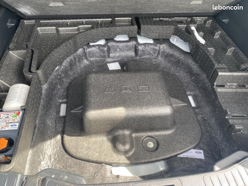 Ford Kuga 2.5 Duratec 190ch FHEV E85 Titanium BVA (image 26)