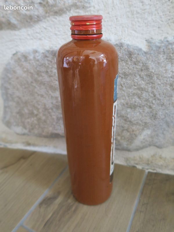 Petite Bouteille En Grès Avec Bouchon Vissé - Occasion - Objet De Décoration Vintage