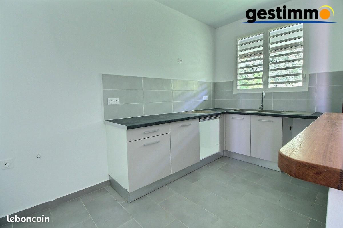 Appartement 4 pièces 104 m² · à Matoury · 104 m² · 1 526 €/mois