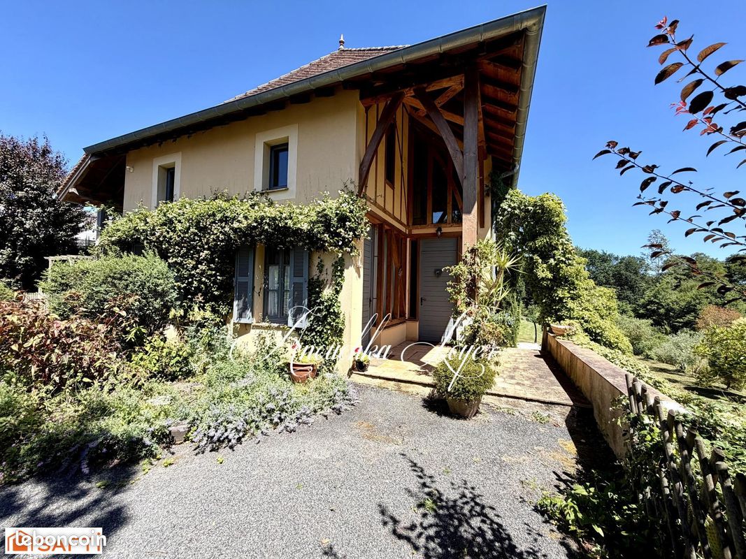 Propriété 9 pièces 308 m² (image 16)