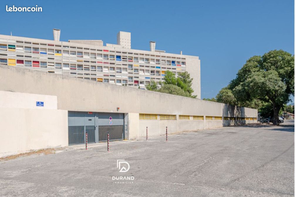 Parking 12 m² · à Marseille · 12 m² · 130 €/mois