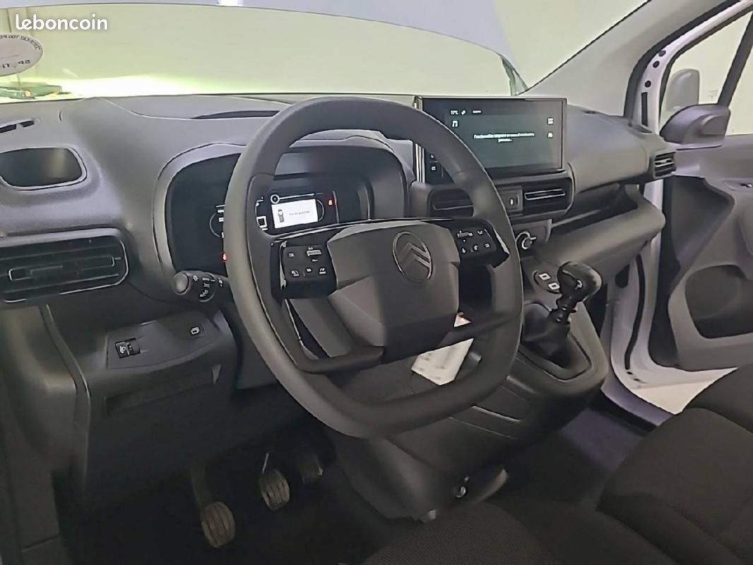Citroën Berlingo VAN M DIESEL 100 CH MANUELLE (image 8)