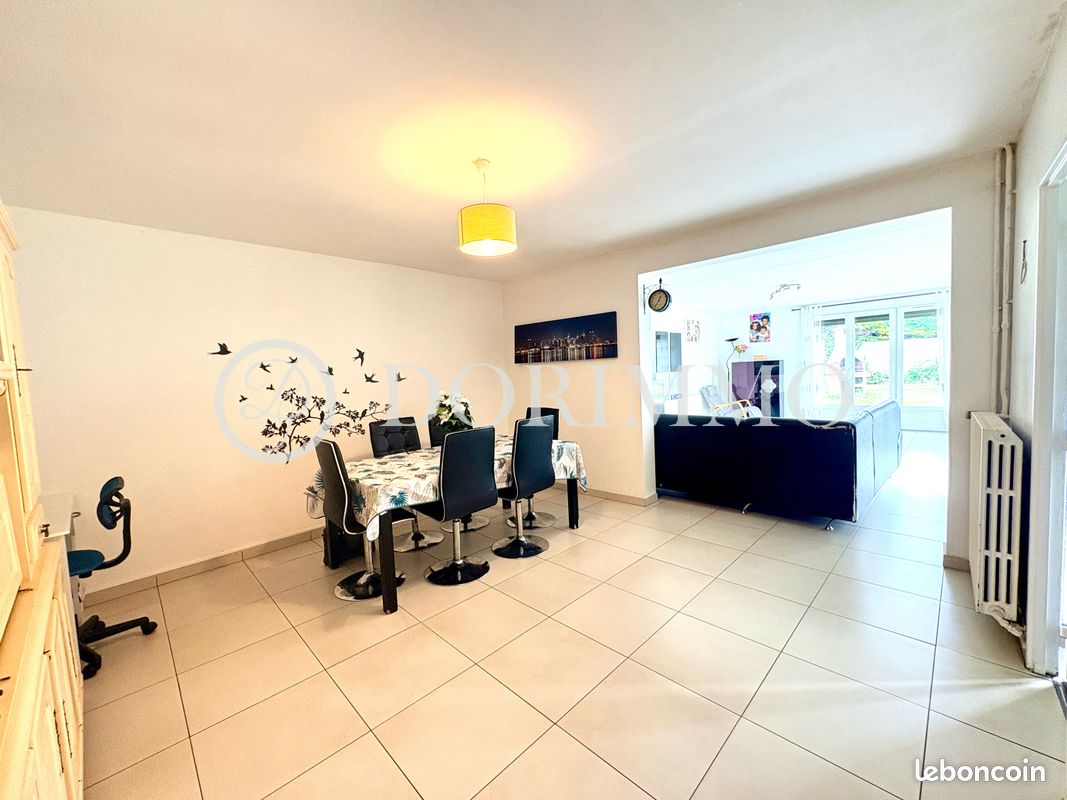 Maison 6 pièces 120 m² · à Breteuil · 120 m² · 168 000 €