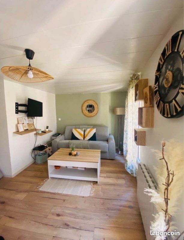 Appartement 1 pièce 22 m² · à Trets · 22 m² · 550 €/mois