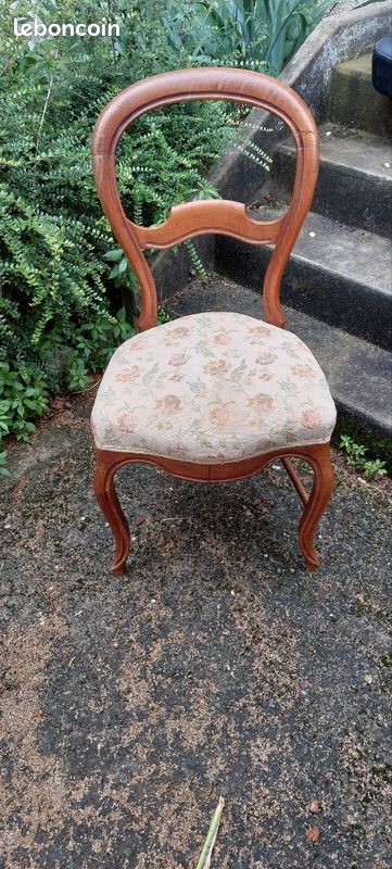 Chaise en bois (image 2)