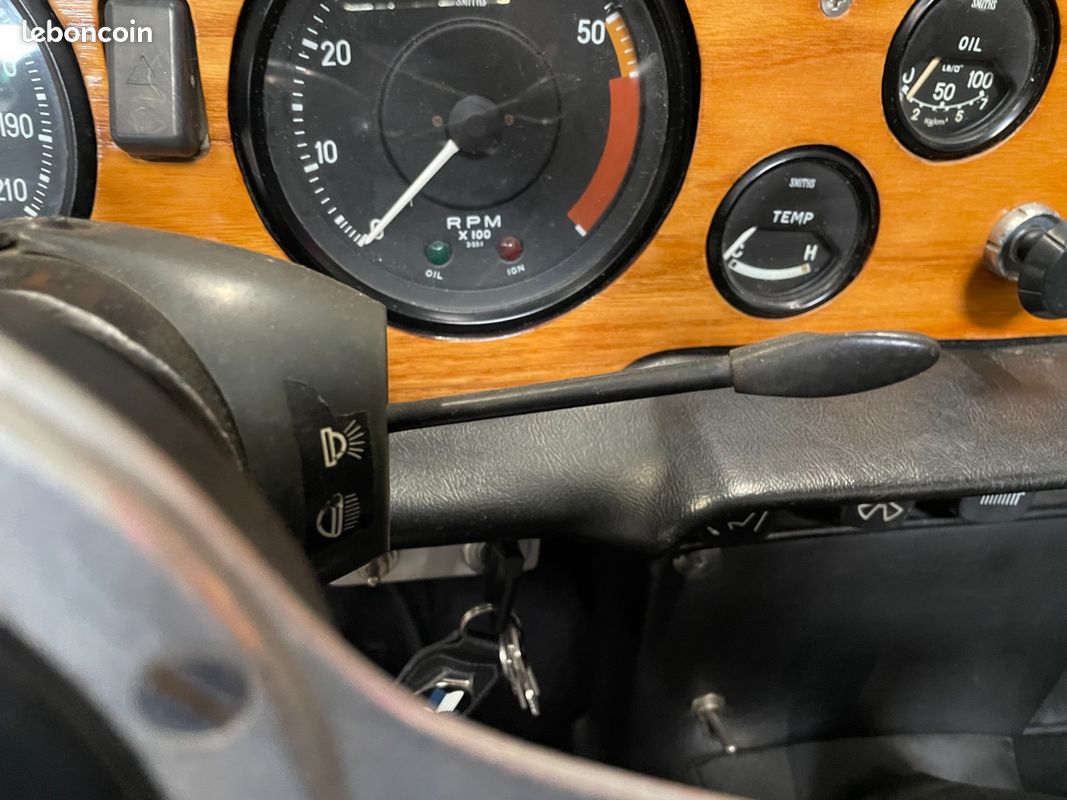 TRIUMPH TR6 2,5 152CH PI Avec Restauration Complète En 2000 (image 21)