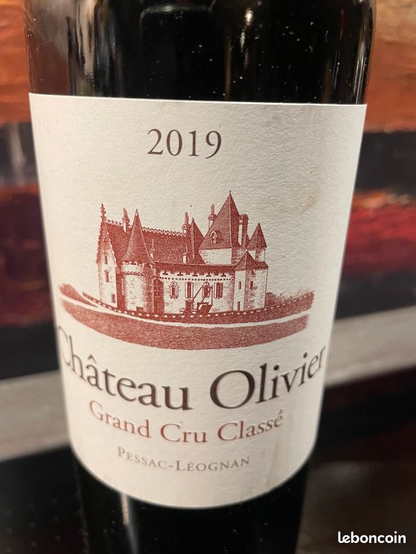 1 Bt Château Olivier 2019 Pessac-Leognan Grand Cru Classé (image 1)