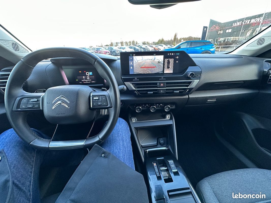 Citroen C4 X 1.2 PURETECH 130CH S&S MAX AUTOMATIQUE (image 8)
