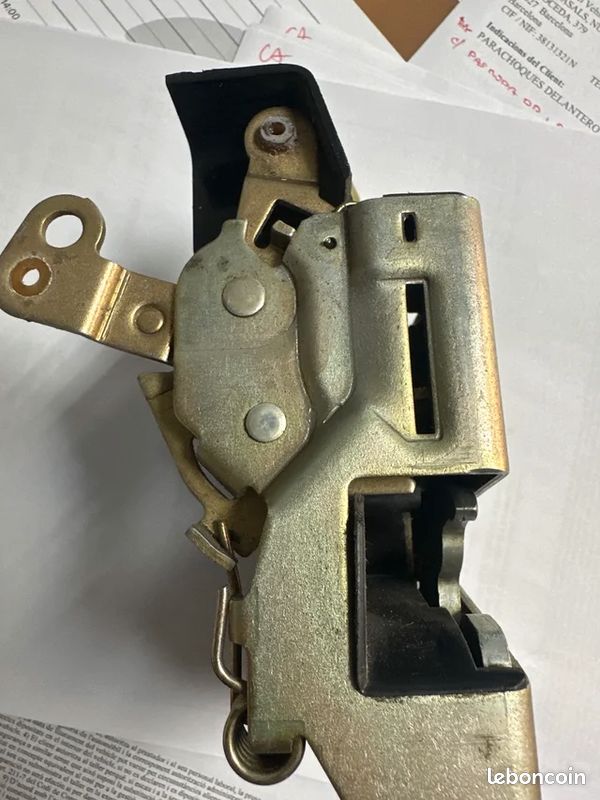 Serrure Arrière Droite Pour BMW E30 Touring - Occasion, Fonctionnelle