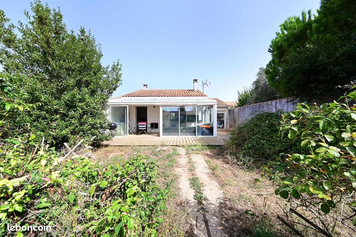 Maison 4 pièces 97 m² - Sainte-Marie-de-Ré 17740 (image principale 12)