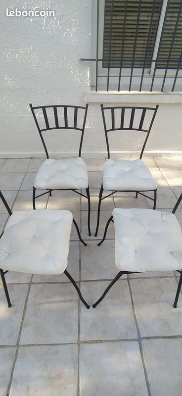 Chaises en fer forgé (image 1)