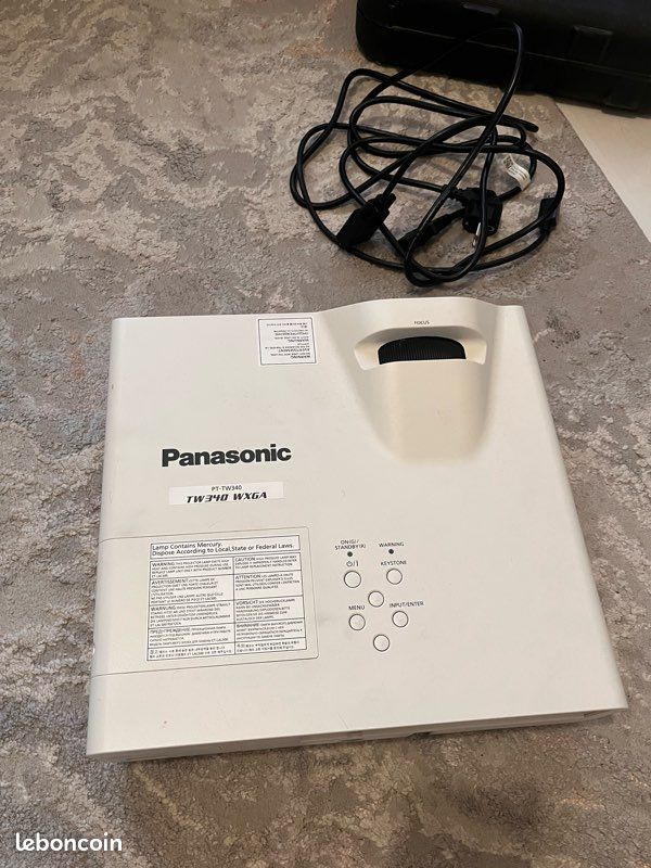 Video projector Panasonic (image 2)