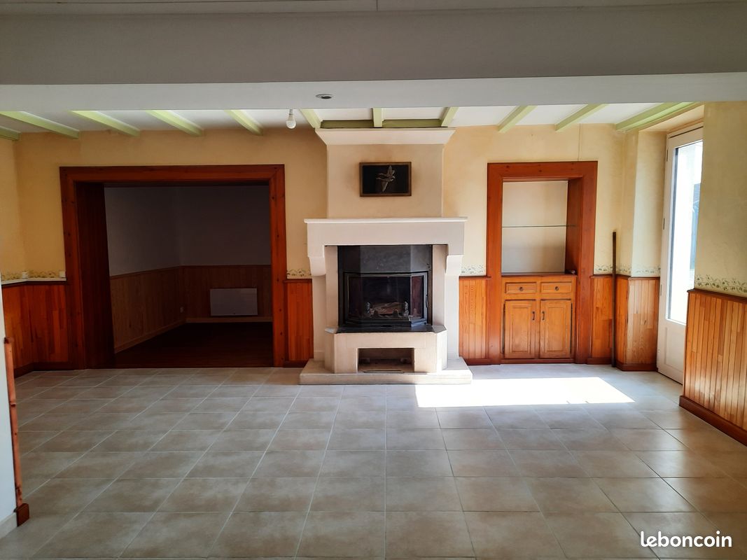 A louer maison de village - Porte-de-Benauge 33760 (image principale 1)