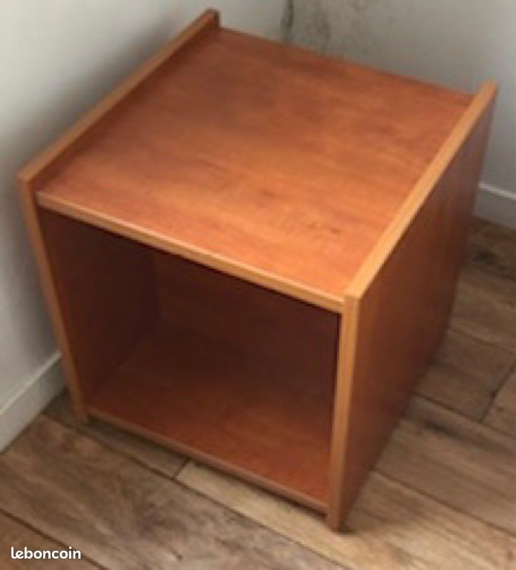 Table de chevet (image 1)
