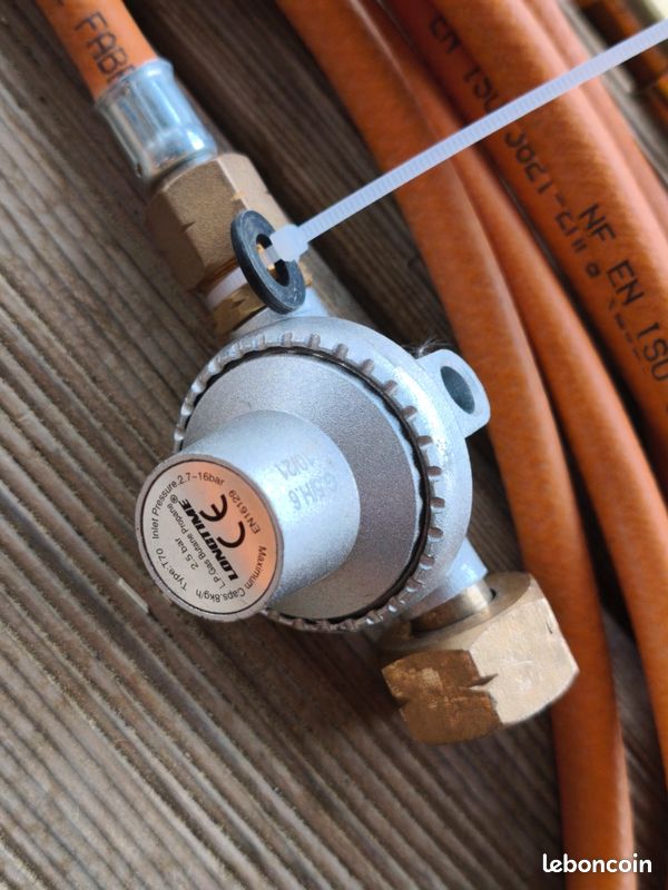 DKB Désherbeur Thermique à Gaz Avec Allumage Piézo - Brûleur à Baïonnette + 4 Cartouches De Gaz 227g - Éliminez Les Mauvaises Herbes Sans Chimie
