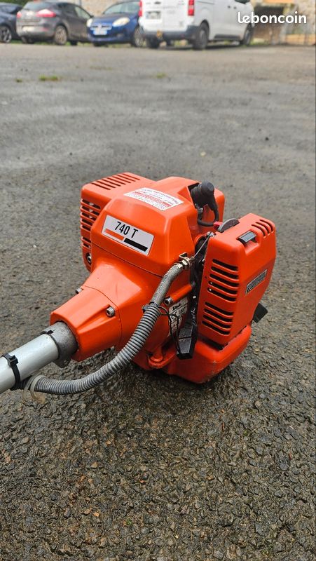 Krovinorez Oleo Mac 740t