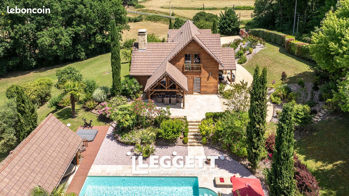 Maison 8 pièces 145 m² · à Marquay · 145 m² · 630 000 €