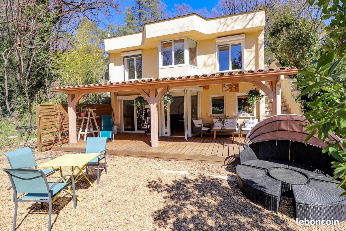 Maison 3 pièces 56 m² · à Flayosc · 56 m² · 263 000 €