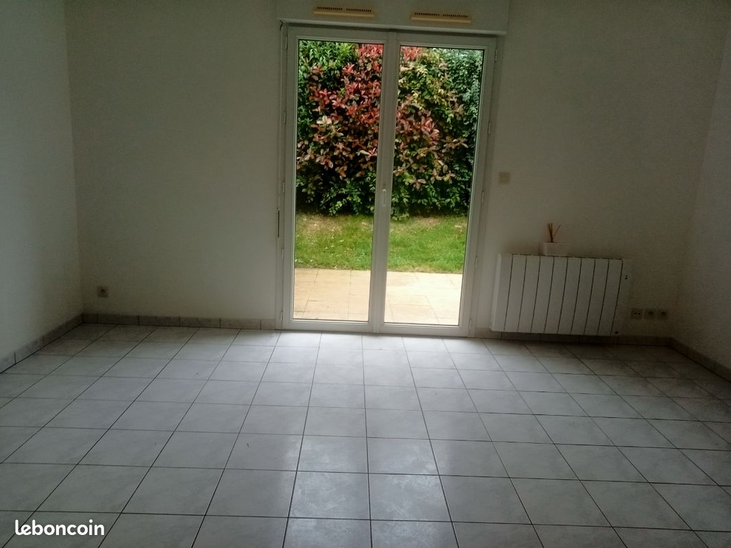 Appartement 2 pièces 42 m² · à Meslay-du-Maine · 42 m² · 400 €/mois