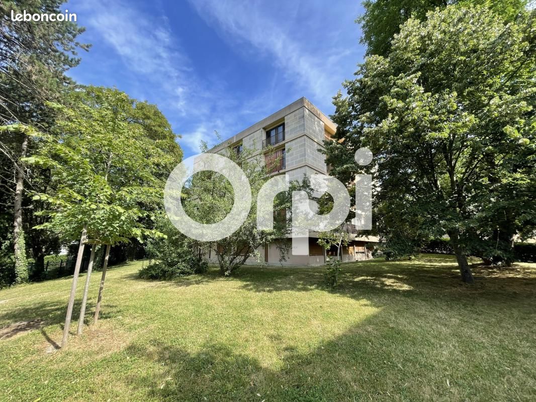 Appartement 2 pièces 40 m² · à Fresnes · 40 m² · 150 000 €