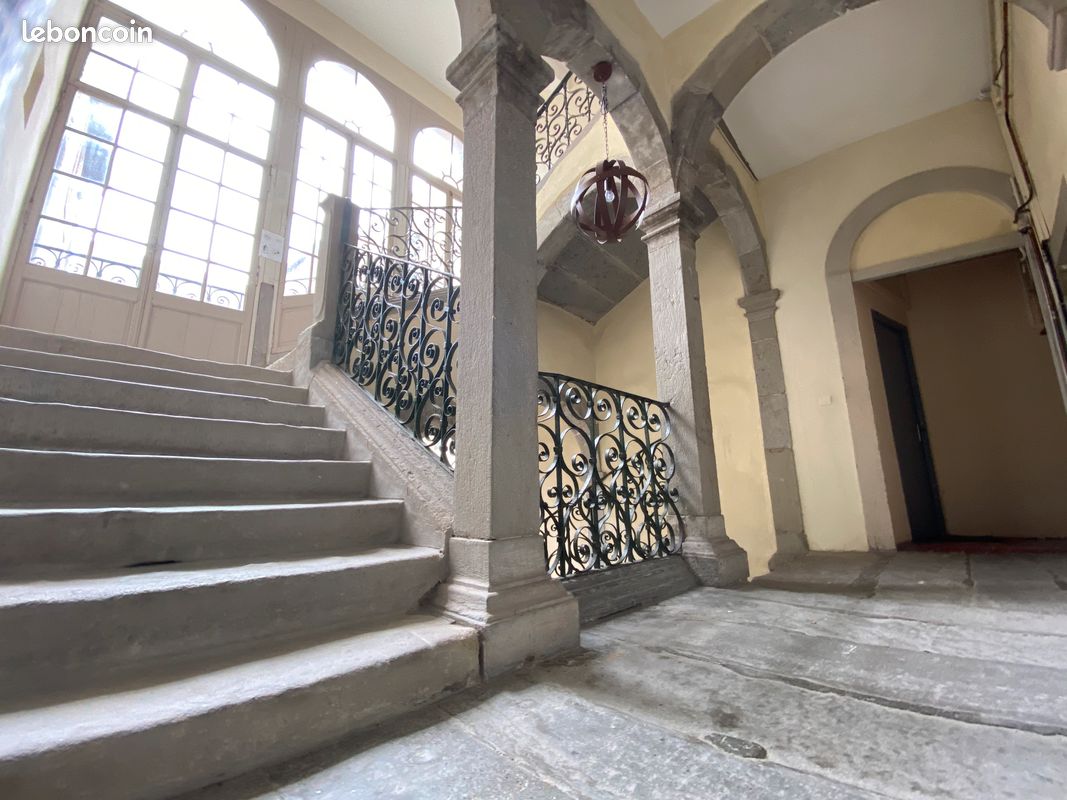Appartement 4 pièces 140 m² · à Carcassonne · 140 m² · 713 €/mois