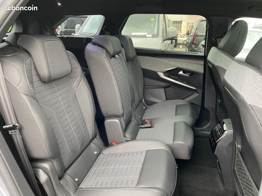Peugeot 5008 iii 1.2 hybrid 145 gt e-dcs6 (image 10)
