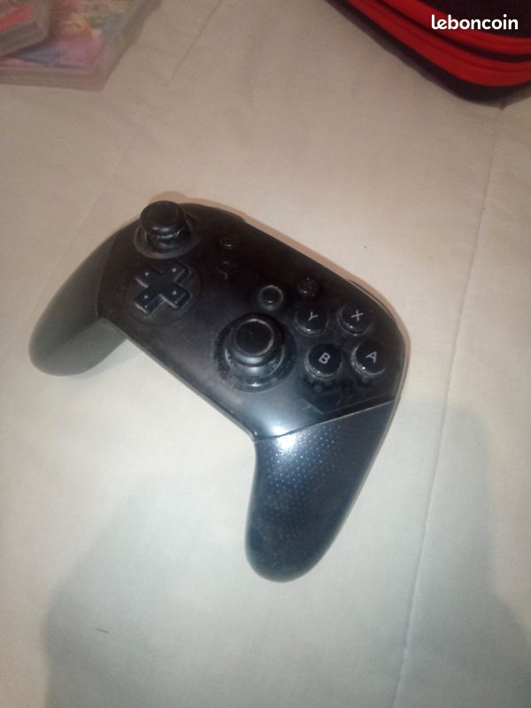 Nintendo Switch (image 3)