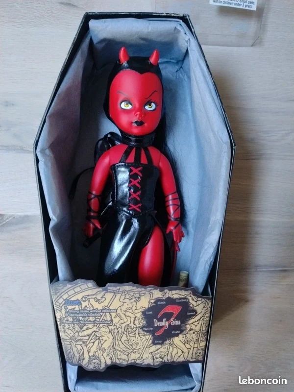 Living Dead Dolls Resurrection Série 7 – Bonecas Mortas-Vivas Living Dead Dolls Resurrection Série 7 – Bonecas Mortas-Vivas