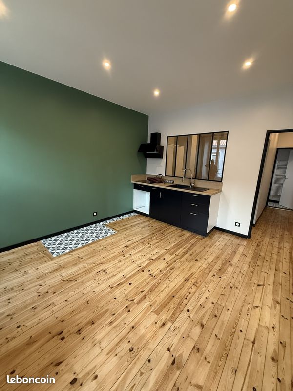 Appartement 2 pièces 32 m² · à Clermont-Ferrand · 32 m² · 570 €