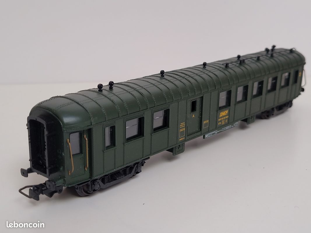 Train waagon N° 5113 Voiture mixte OCEM RA 2 ème classe /fourgon Jouef Ho (image 9)