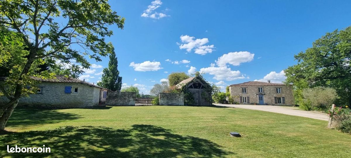 Maison 9 pièces 220 m² · à Montpezat-de-Quercy · 220 m² · 505 000 €