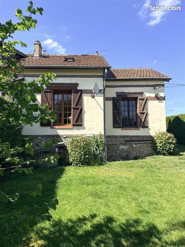 Maison 4 pièces 77 m² · à L'Aigle · 77 m² · 74 000 €