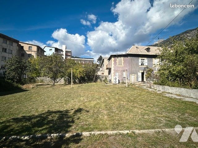 Maison 11 pièces 118 m² · à Briançon · 118 m² · 480 000 €