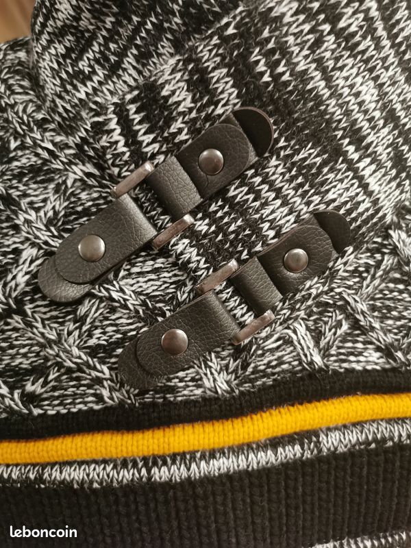 Pull neuf (image 2)