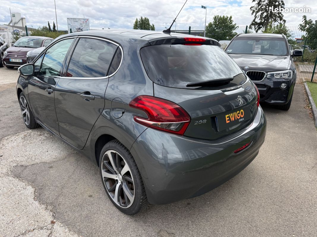 Peugeot 208 generation-i 1.6 bluehdi 100ch feline - catrplay - gps - toit panoramique - rard de recul - clim (image 4)