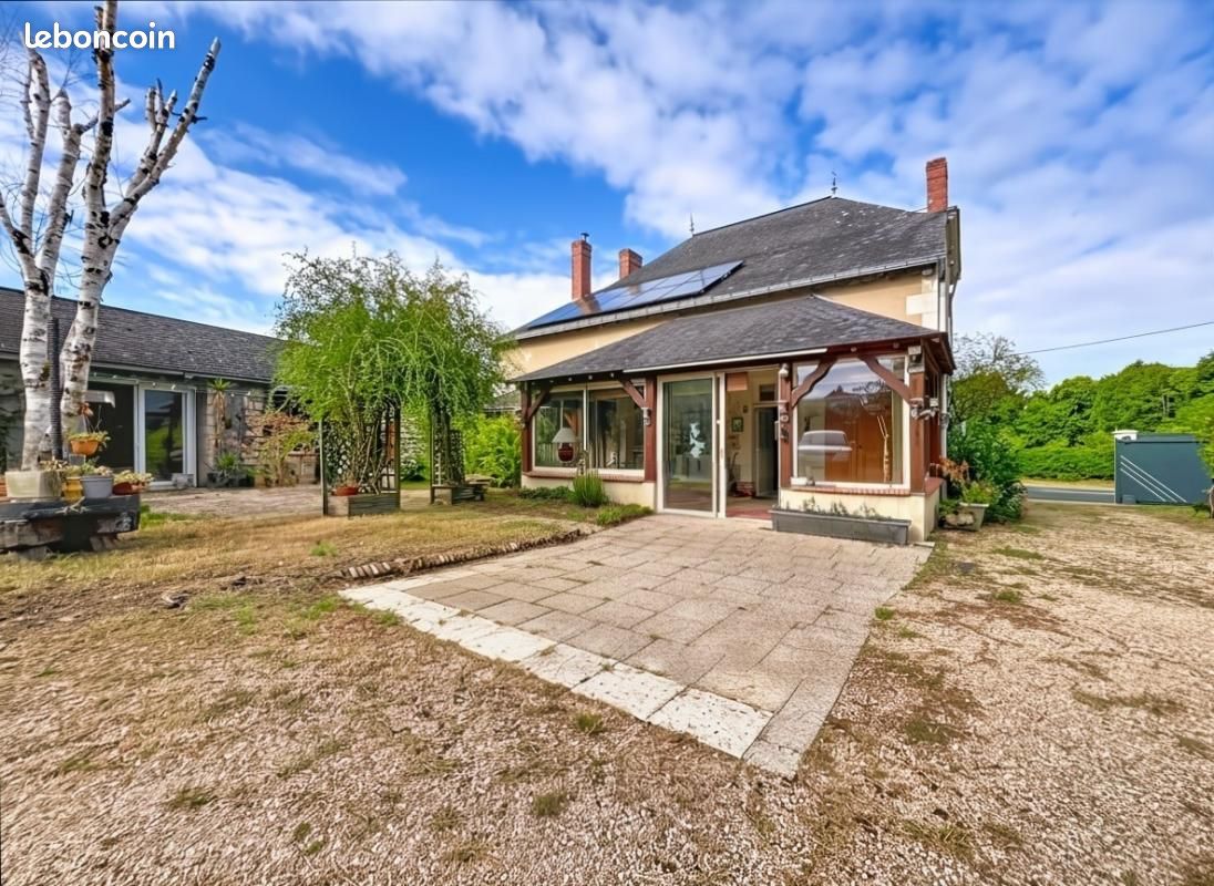 Propriété 6 pièces 173 m² (image 2)
