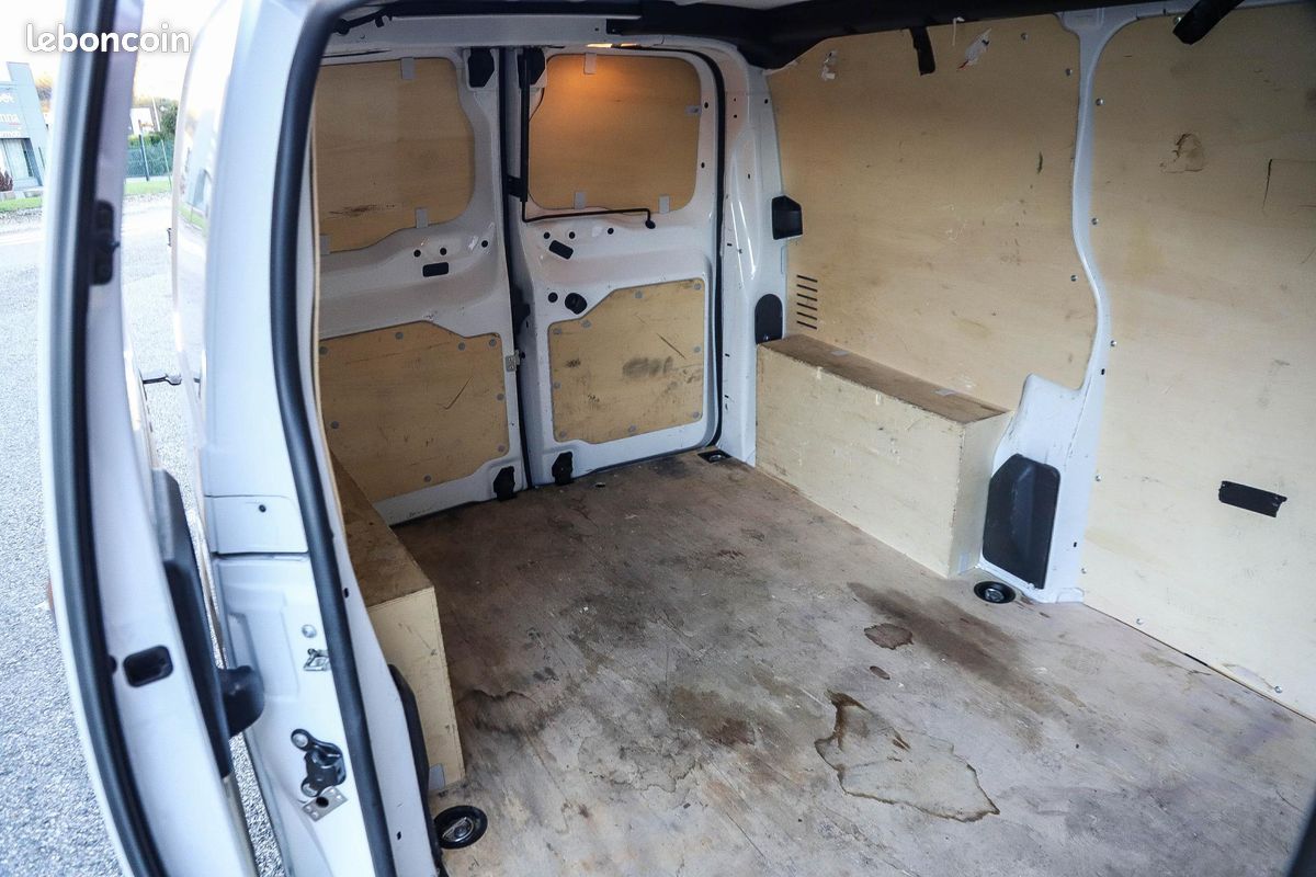 CITROEN JUMPY M 2.0 BlueHDi 180 EAT8 III FOURGON Driver CAMERA GPS (image 45)